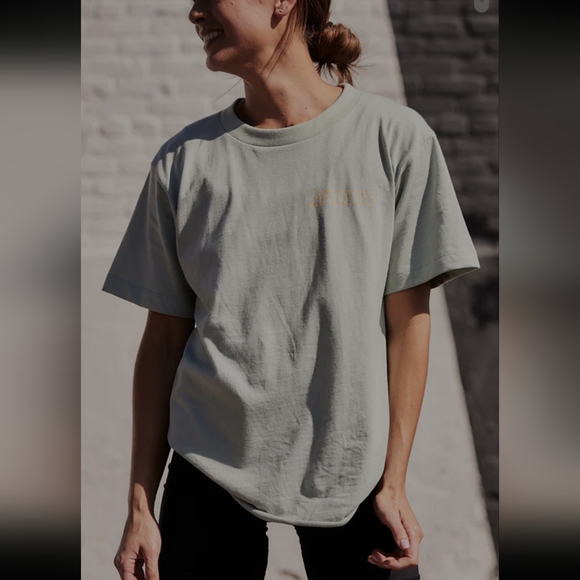 Dare to be Active sage green t-shirt - Picture 1 of 4